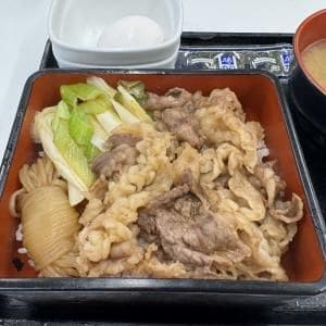 吉野家の高級料理・絶品牛重を「もっとおいしく食べる方法」がこれ