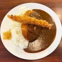 【阪神グルメ】甲子園けやき散歩道　特大有頭海老フライが美味しい欧風カレーの「Curry house エール」