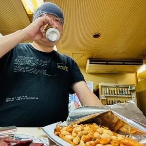 【東京グルメ】完全無人立ち飲み屋「ベンダースタンド酔心」が最高すぎる件→ ロボット「今日も一日お疲れ様でした」