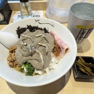 煮干し5倍の「煮干しまぜそば」を食べてみた / 中華そば 結。
