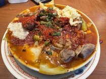 人気ラーメン店「そらのいろ西葛西」の特製スタミナラーメンをもっと美味しく食べる方法