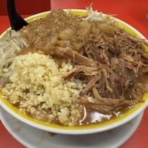 ラーメン二郎から徒歩1分の場所にある二郎系「BUTAKIN」はウマイのか？ 実際に食べてみた