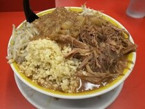 ラーメン二郎から徒歩1分の場所にある二郎系「BUTAKIN」はウマイのか？ 実際に食べてみた