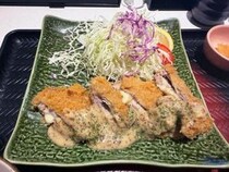 【グルメ】大戸屋で港町の味巡り「ご当地ごちそう巡り」フェア！ 「とろ～りチーズのヒレかつ マスタードクリームソース」を食べてみた