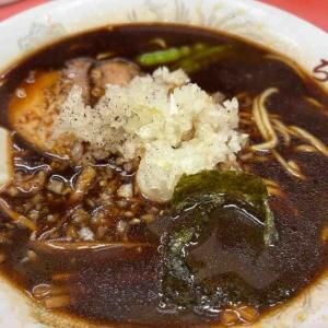 1978年創業、八王子で愛され続ける唯一無二の一杯！ 老舗町中華「ラーメン ちとせ」の八王子ブラック