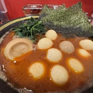 【家系ラーメン】大総家神田店の「味玉＋うずら玉子ガチ盛り」も実に素晴らしかったのだ