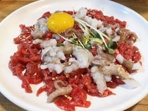 【生肉グルメ】生で食べる「動くユッケ」があるという話