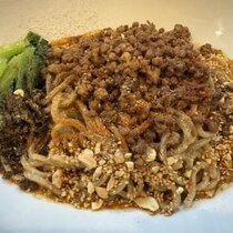 【東京グルメ】ガチの成都マニアが秋葉原「雲林坊」の「本場成都の汁なし担担麺」を食べた結果