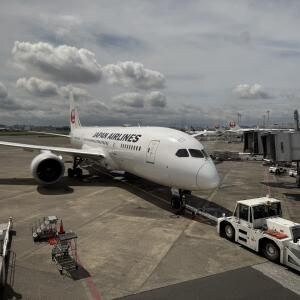 羽田空港の素晴らしき国内線ラウンジの落とし穴 / そしてそれを無料で便利に使いこなす方法