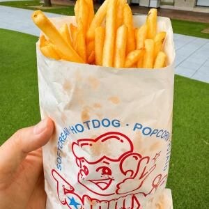 【神戸市民のソウルフード】兵庫県民が観光客に教えない神戸名物「トミーズのフライドポテト」が絶品すぎる件