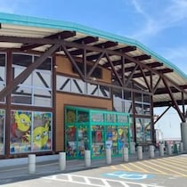 スーパーマーケット型クレーンゲーム施設「クレーンマート」を手掛けるのは大手パチンコチェーンのダイナム