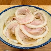 絶賛されている沖縄そば屋「那覇 そば処 たからまちがー」で食べた結果