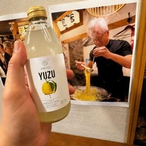 【NVIDIAグルメ】エネビディアのフアンCEOが居酒屋に贈った希少ドリンク「KIMINO DRINKS株式会社のYUZUスパークリングジュース」