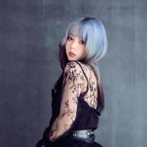上田桃夏 プライベートレーベルから2カ月連続リリース! 実験的な要素を詰め込んだ、対極にある2曲が話題。新ヴィジュアルも本日公開