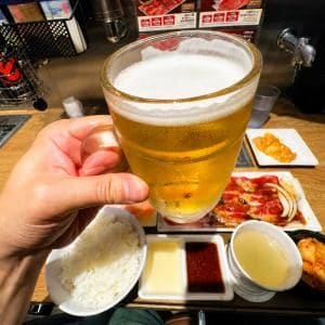 【神グルメ】焼肉ライクの30分ビール飲み放題は何杯飲めるのかチャレンジした結果→ 極めた