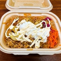 インド料理上級者はセブンイレブンの「エリックサウス監修 骨付きチキンビリヤニ」をこうして食うと飛ぶぞ！