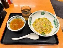 【幸せグルメ】日高屋の人気メニュー・チャーハンを最高に美味しくする方法