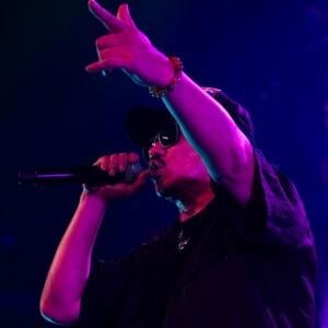 LAMP EYEが30周年ライブ「熱帯雨林」でRHYMESTER＆キングギドラと共演、最後は伝説の「証言」