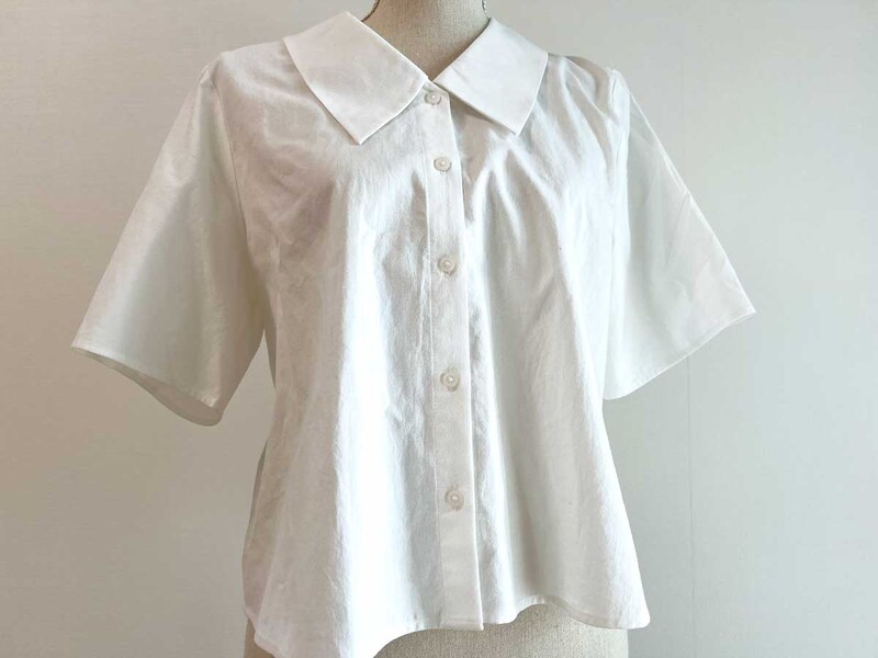 GU「ビッグカラーブラウス(5分袖)」が大幅値下げ