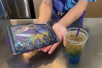 ディズニーで"合言葉"伝えるだけで...え、タダでお菓子もらえちゃう！？東京ディズニーリゾート、秋の限定フードも見逃せない♡