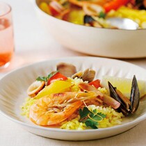 紀ノ国屋のPB商品、期間限定で大量値下げ中！おうちで海外旅行気分になれる世界の絶品グルメが気になる...。（10月24日時点）