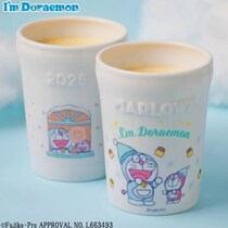 マーロウの陶器プリンとドラえもんが夢のコラボ。冬らしさ満点のスペシャルデザインは数量限定だよ。《19日より順次販売開始》