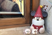 【ディズニー】毎年大人気"リルリンリン"の新作が過去イチ可愛い！今しか買えないクリスマス限定グッズまとめ