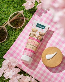 【クナイプ】今年も"サクラの香り"アイテムが登場。「泡ボディウォッシュ」と「ハンドクリーム」で春を先取りしちゃお