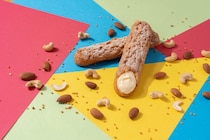 【ビアードパパ】ご当地シューファン投票1位の「北海道ミルクバニラシュー」が復活！ザクザク食感のシューも期間限定で登場中。