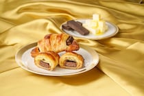 【サンマルクカフェ】チョコ2倍、バター10倍は罪深い...。「究極のチョコクロ」が再登場。