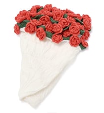 フランフラン、天才だ...！丸めると薔薇の花束になるブランケットがSNSで話題。