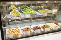 まるでデパ地下？ IKEA新宿の「スウェーデンバイツ」をレポート