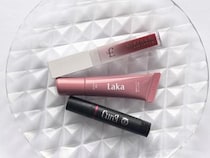 色付きリップクリームは口紅と何が違うの？"色付きリップ"を使うメリット＆美容家おすすめのアイテム3選