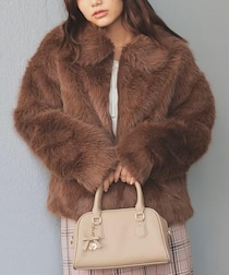 ハニーズの「FINAL SALE」でお得に冬服を買い足そアウターやマフラー、さらに福袋までも衝撃プライスに。