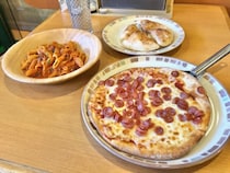 《サイゼリヤ》ちいかわナガノ先生のお気に入りメニュー全部食べてみた。シンプルなのがむちゃうま！