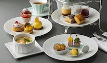 1日20食限定！ホワイトチョコレートとフルーツを楽しめるアフタヌーンティー