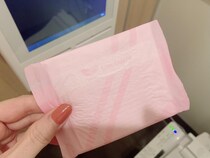 「生理用ナプキン」が無料でもらえる。トイレに設置の「OiTr」使ってみた。