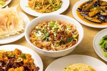 一流料理人も「いくらでも食べられる」とべた褒め。大手冷凍食品メーカー3社で買うべき王道中華とは。