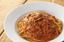 半額でカプリチョーザの「トマトとニンニクのスパゲティ」が楽しめる！お得な大創業祭第2弾は7月16日・23日・30日限定。