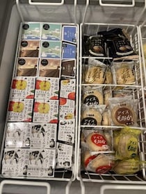 東京駅すぐのラウンジ「丸善の三階」でアイス食べ放題がスタート。プラス1100円でご当地アイスを好きなだけ堪能できるよ～。