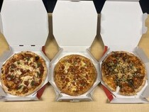 「こんな違うのかよ...」ピザ3社食べ比べした結果が衝撃的すぎた。同じマルゲリータなのに...！≪編集部レポ≫