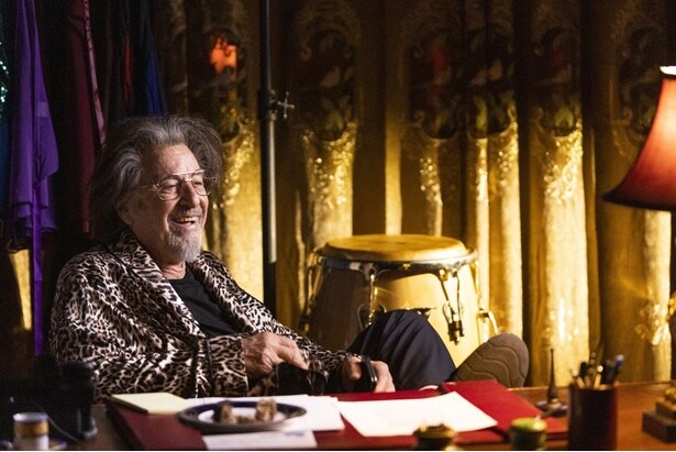 【写真を見る】主人公の盟友で元泥棒のゼイヴィアを演じるアル・パチーノ