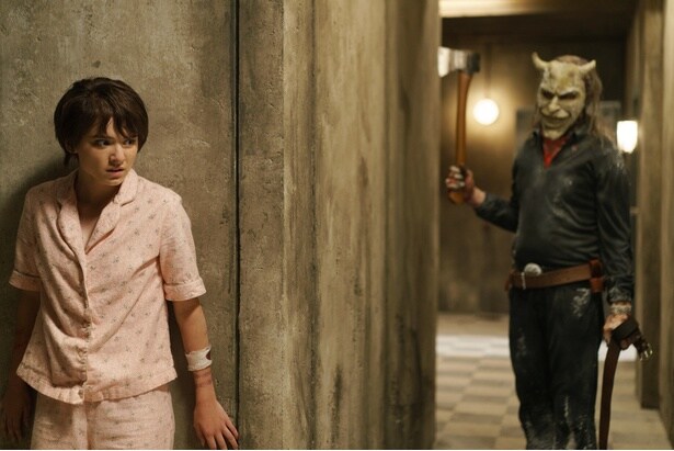 成長したフィニーとグウェンの兄妹がたどり着く、おぞましい真実とは…