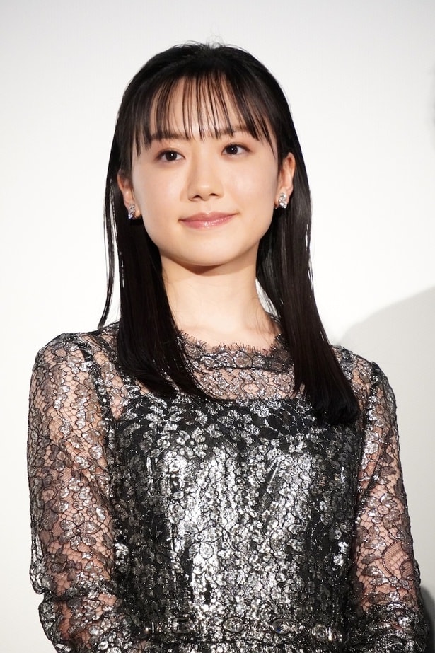 芦田愛菜、「公開を迎えることができてうれしい」と笑顔