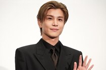 岩田剛典、『金髪』舞台挨拶で海外作品への意欲も告白！“タト”発言で会場を爆笑に包む