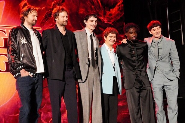 「ストレンジャー・シングス 未知の世界」監督&キャストの来日に2000人が熱狂!最後の撮影日は「みんなで泣いた」