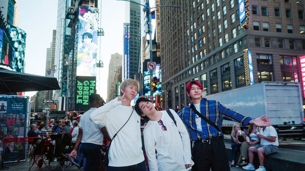 3位はMrs. GREEN APPLEの素顔に迫る『MGA MAGICAL 10 YEARS DOCUMENTARY FILM ~THE ORIGIN~』