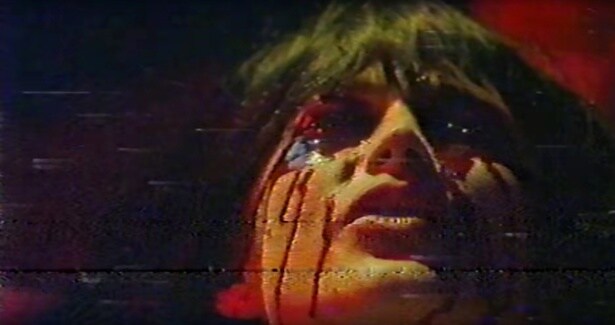 一本の映画のなかで、あらゆるタイプの恐怖を堪能できる(画像は『V/H/S 94』より)