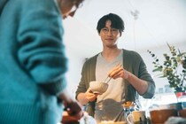 涼と亜子のモーニングルーティン公開！部屋の随所にもこだわりが『楓』穏やかな日常を切り取った本編映像