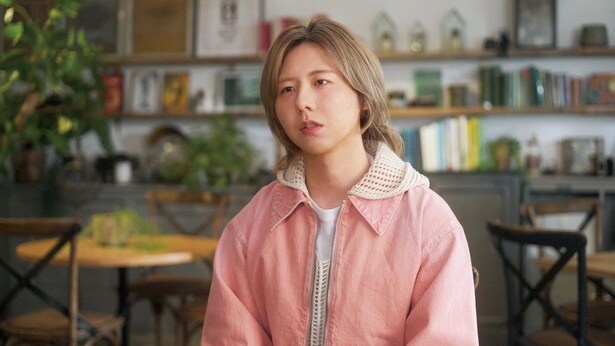 常に高みを目指す3人の姿をインタビューと交えて映す(『MGA MAGICAL 10 YEARS DOCUMENTARY FILM ~THE ORIGIN~』)